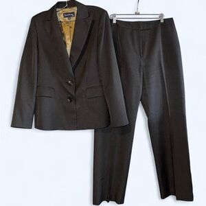 Evan Picone Black Women's Two-Piece Blazer & Pants Set